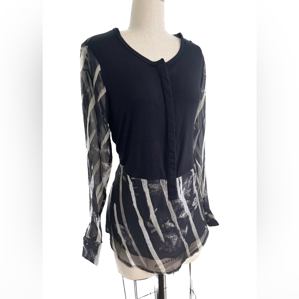 K Jordan | Size M Top black Color-block Button Viscose Office Soft New! Blouse